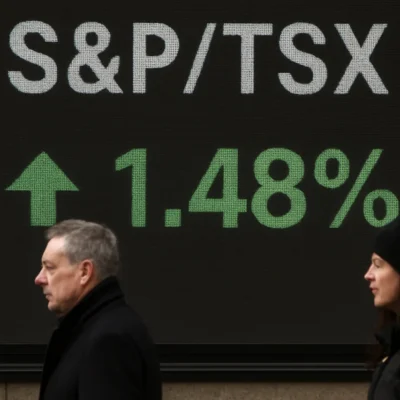 S&P/TSX fecha em alta de 1,48% após dados fracos de emprego no Canadá